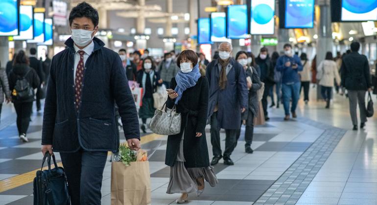 Covid-19 : deuxième semaine consécutive de hausse des infections dans le monde (OMS)